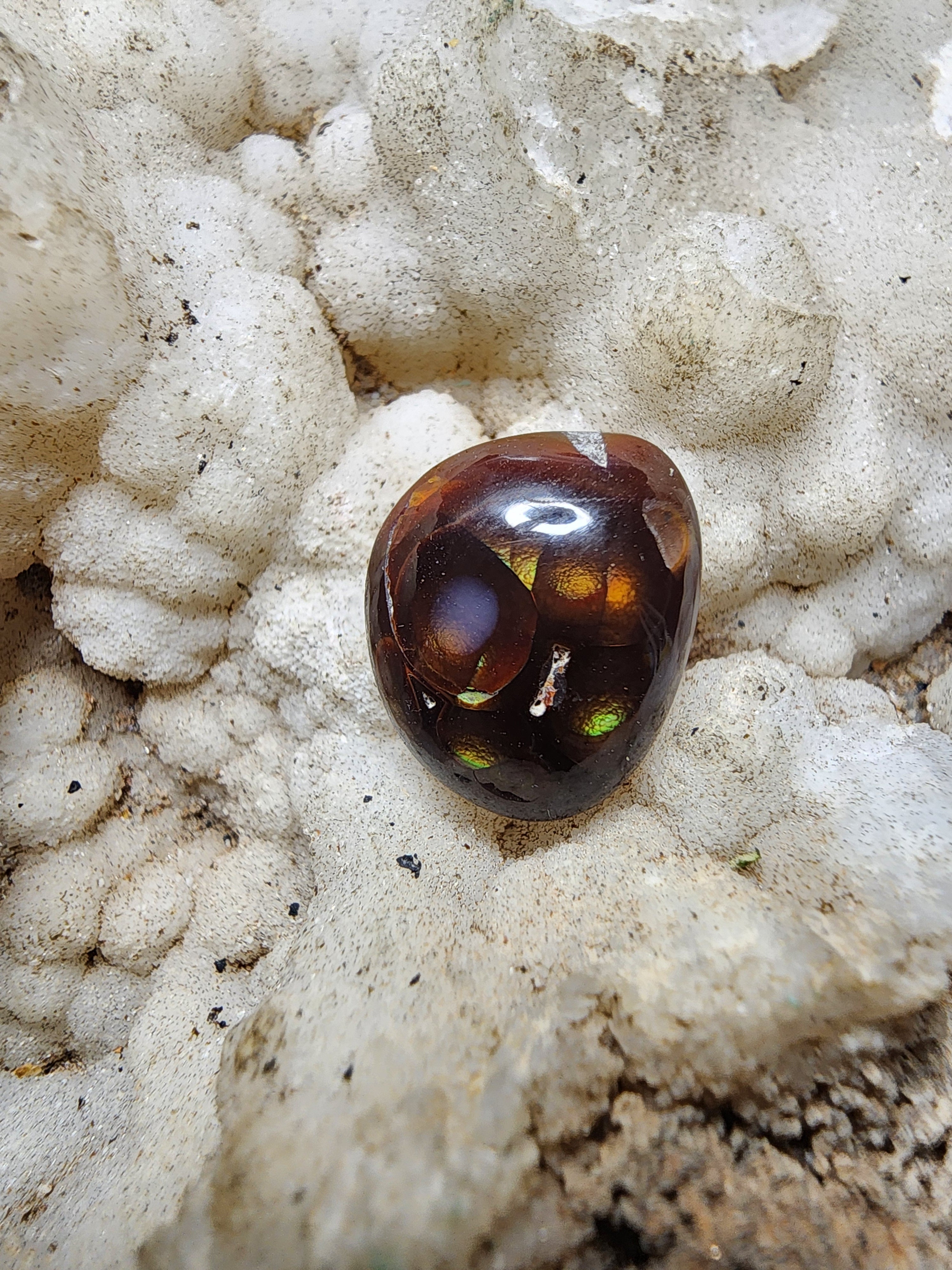 312 6.7 cabochon